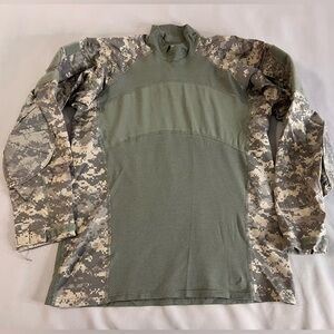 Massif US Army Combat Shirt‎  Large Green Camouflage Flame Resistant Men’s